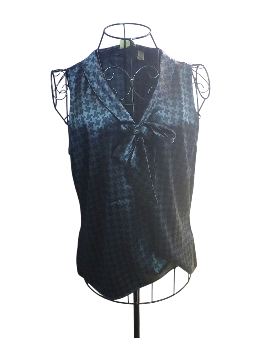 Satin Houndstooth Tie-Neck Sleeveless Top - Black